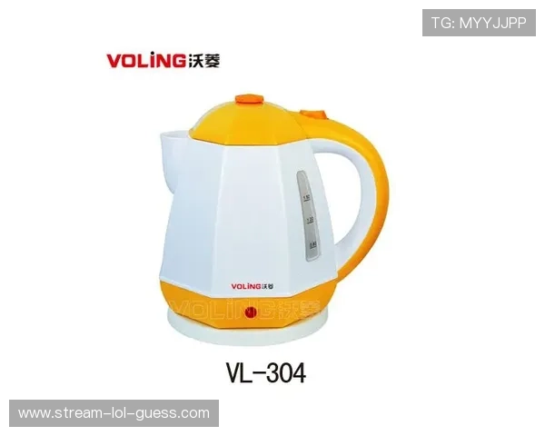 足球球星专属水壶设计：让运动与个性并行的时尚配件